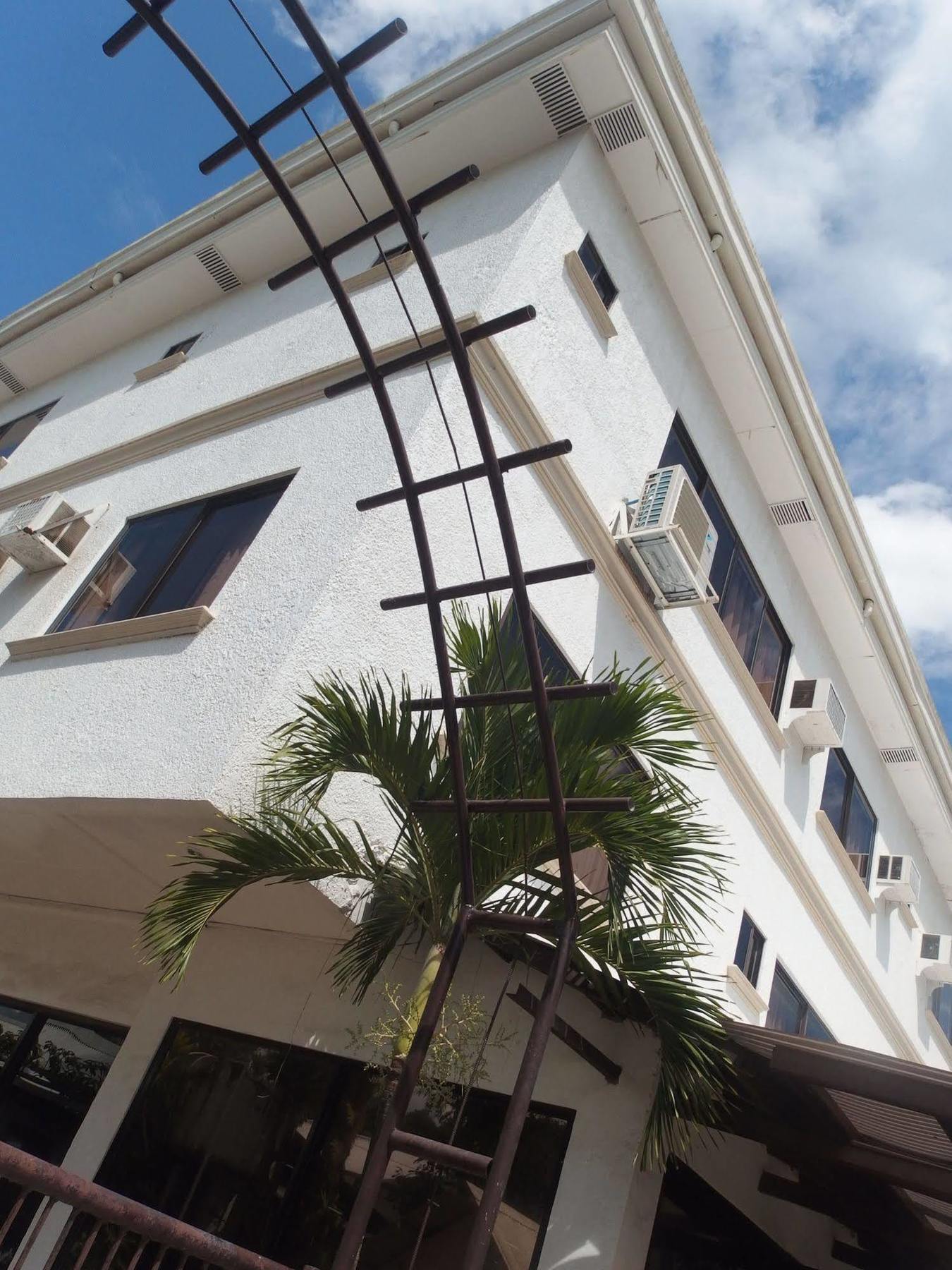 Sipalay Jamont Hotel Eksteriør bilde